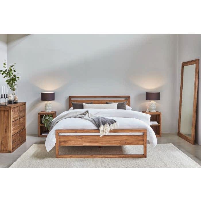 Hudson Bed