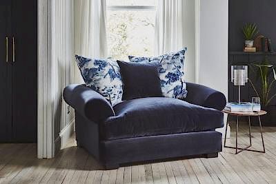 Cottagecore: How to style cosy country interiors