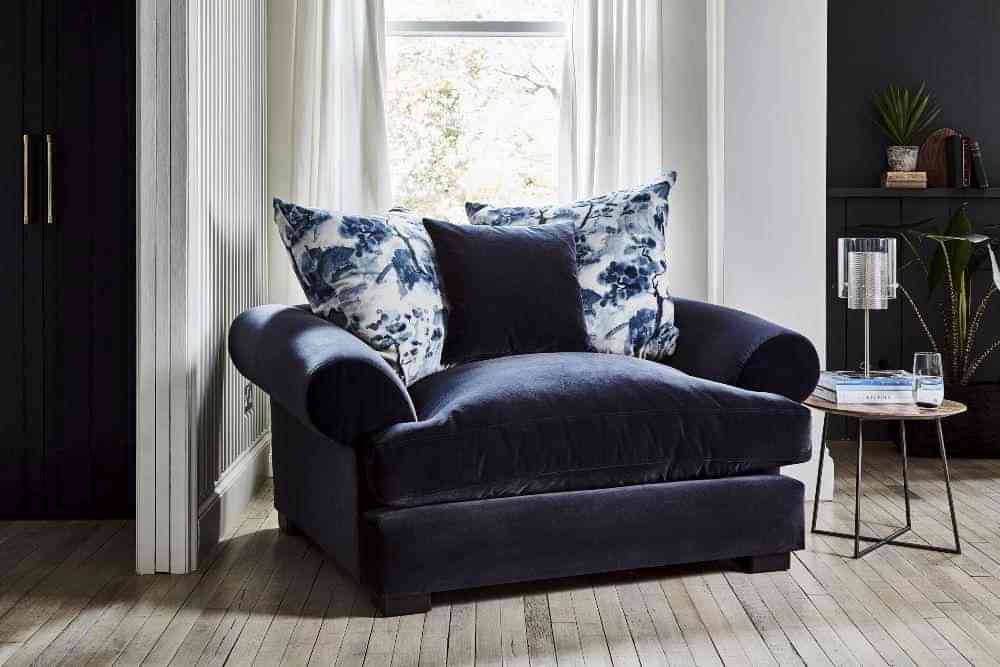 Cottagecore: How to style cosy country interiors