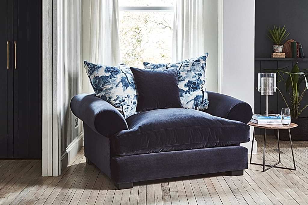 stain resistant velvet sofa fabric on Lincoln loveseat